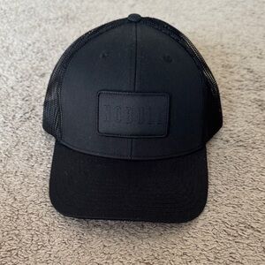 NOBULL Classic Black Mesh Cap